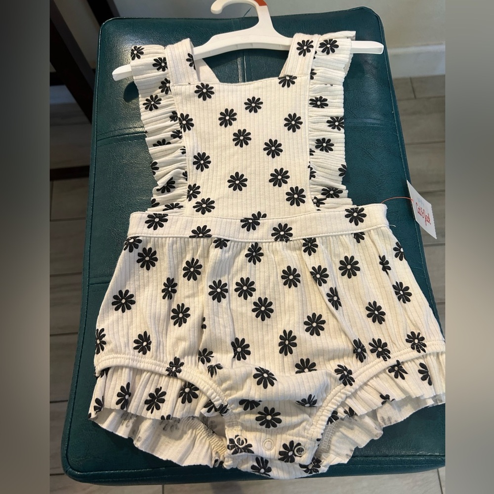 Cat & Jack off-White Baby Romper